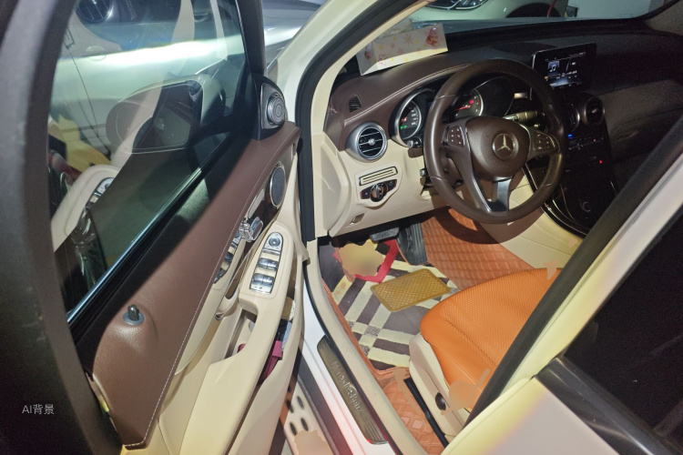 Mercedes-Benz GLC Class 2017 car image #18