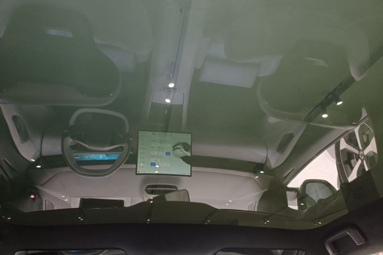 Lynk & Co 2024 #18 Lynk & Co 2024 car image #18