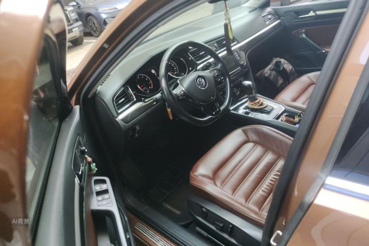 Volkswagen Lamando 2015 car image #18