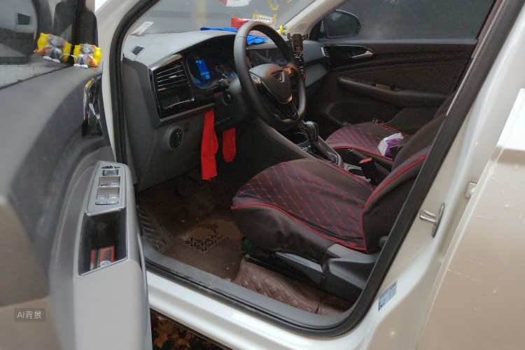 VS5 2020 car image #18