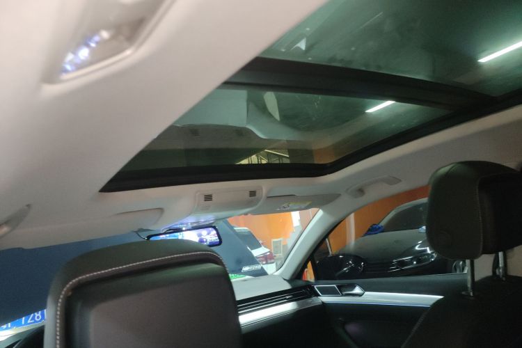 Volkswagen Magotan GTE 2022 immagine di auto #18