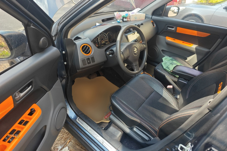 铃木 雨燕 2018 汽车图片 #18