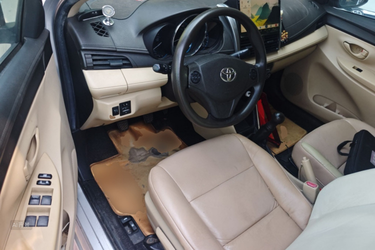 Vios 2014 car image #18