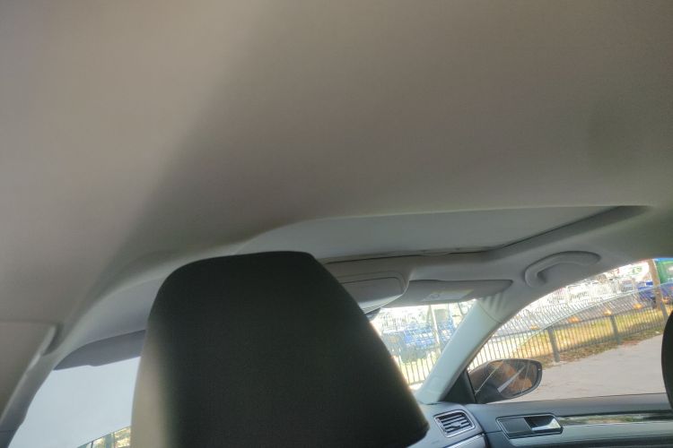 Volkswagen Sagitar 2018 صورة سيارة #18