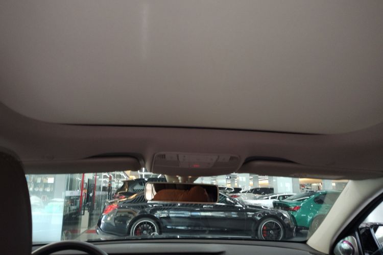 Mercedes-Benz E Class 2020 car image #18