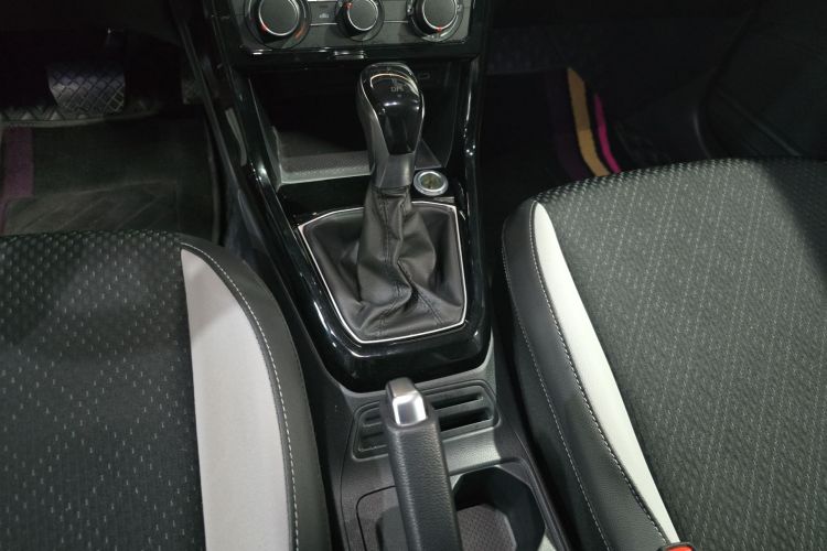 Volkswagen Tacqua 2021 car image #18