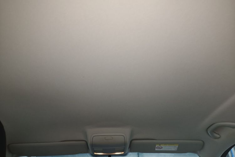 Volkswagen Tiguan 2015 car image #18