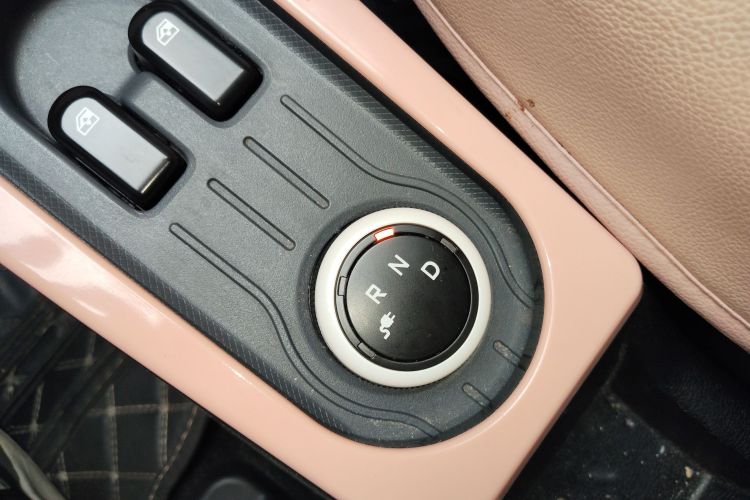 Wuling Hongguang MINI EV 2022 imagen de coche #18