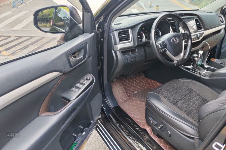 Toyota Highlander 2018 car image #18