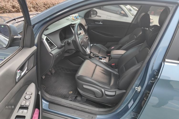 Hyundai Tucson 2016 صورة سيارة #18