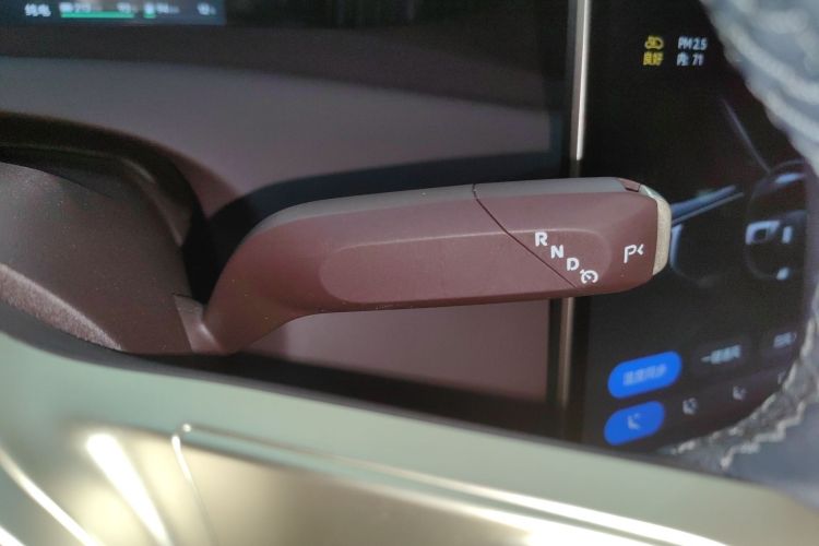 Avatr 11 2025 изображение автомобиля #18