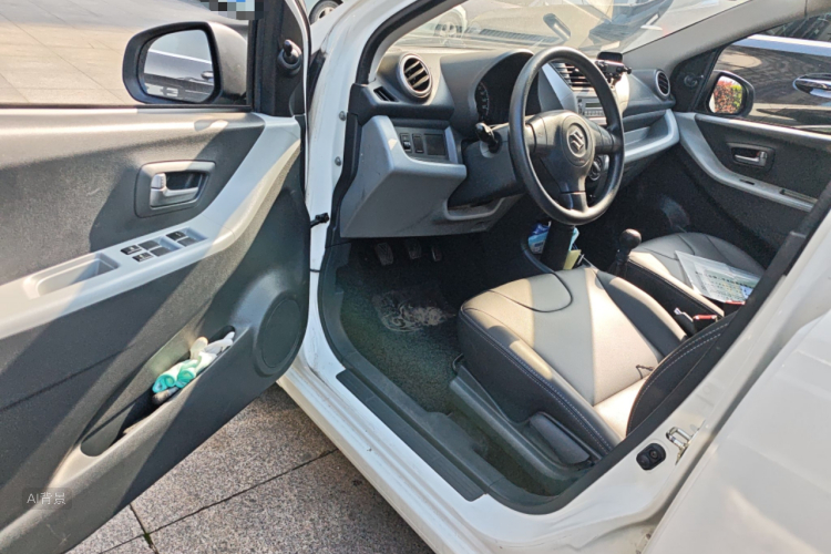 Suzuki Alto 2015 immagine di auto #18