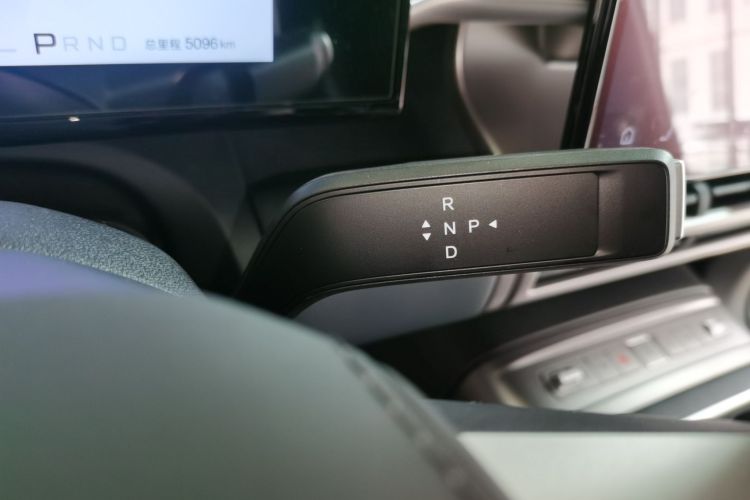 FangChengBao Tiger 7 2025 car image #18