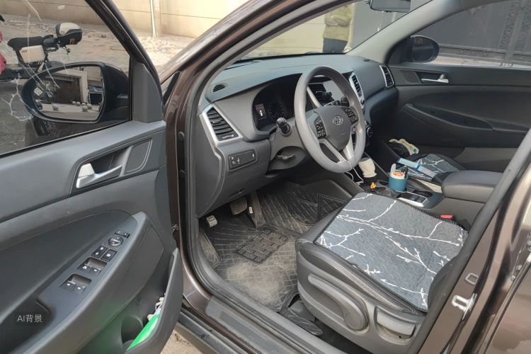 Hyundai Tucson 2016 imagen de coche #18