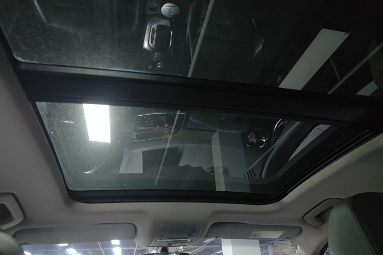 Audi Q3 2016 #18 Audi Q3 2016 car image #18