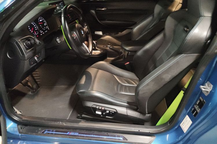 BMW M2 2019 изображение автомобиля #18