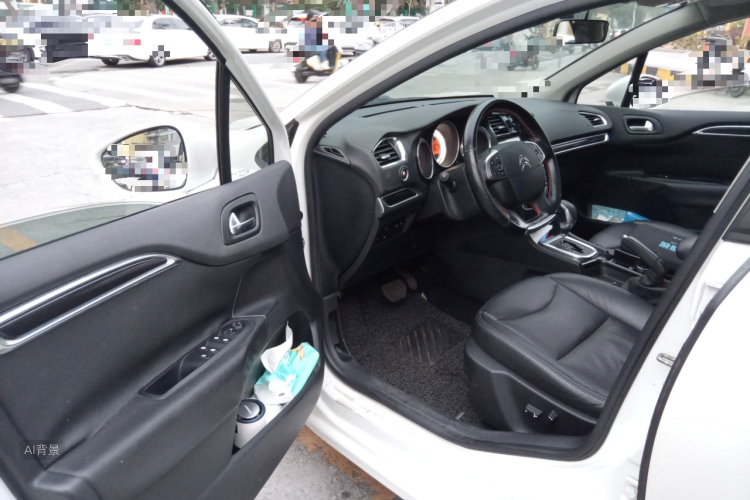 Citroen C4L 2014 immagine di auto #18