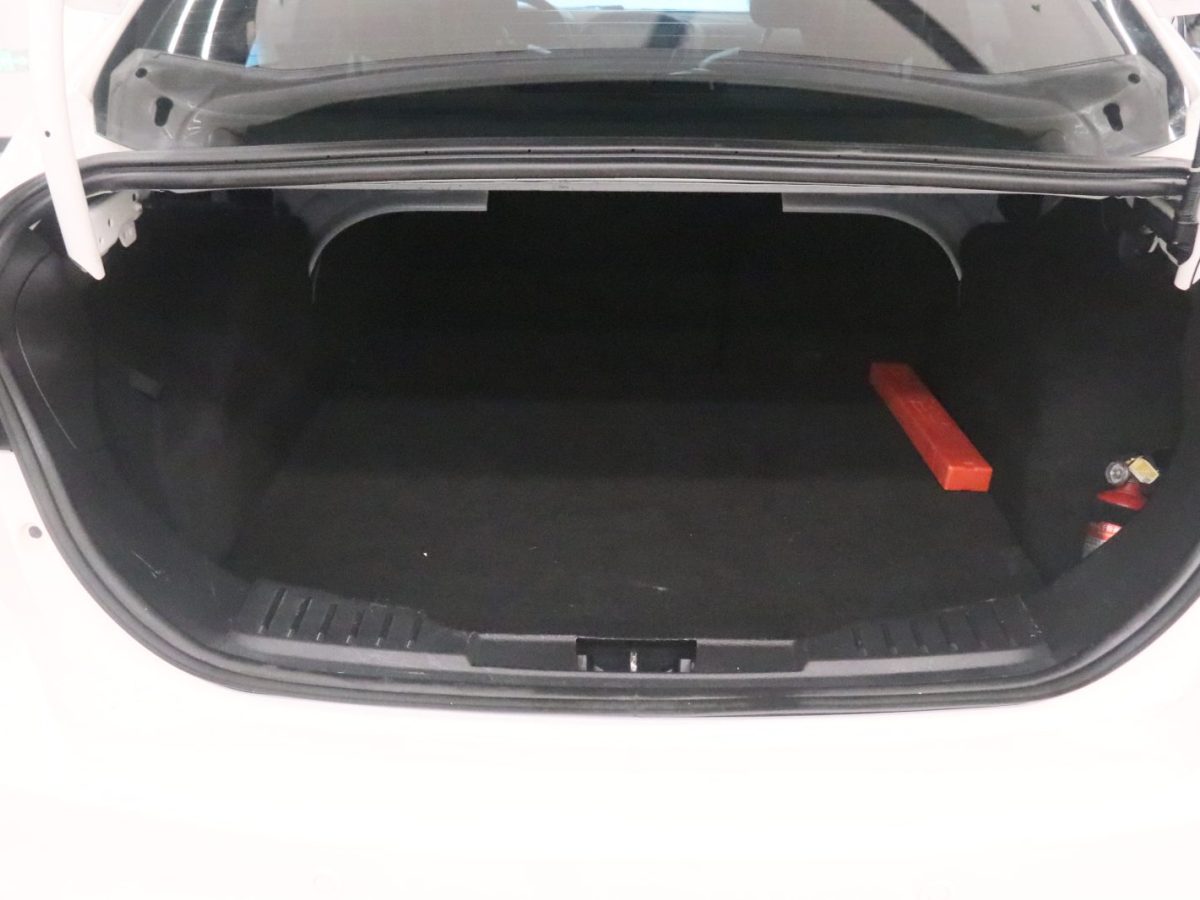 Ford Focus (Imported) 2017 صورة سيارة #18