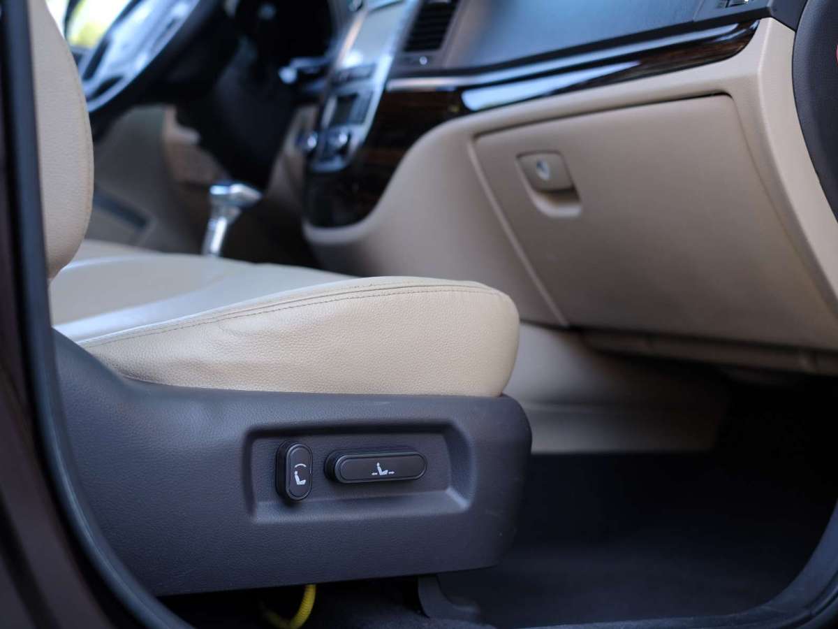 Hyundai Santa Fe Classic 2011 immagine di auto #18