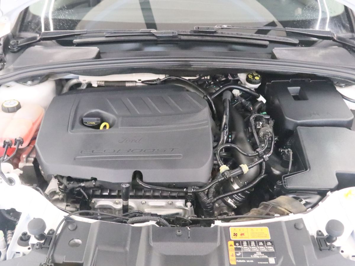 Ford Focus (Imported) 2017 #18 Ford Focus (Imported) 2017 car image #18