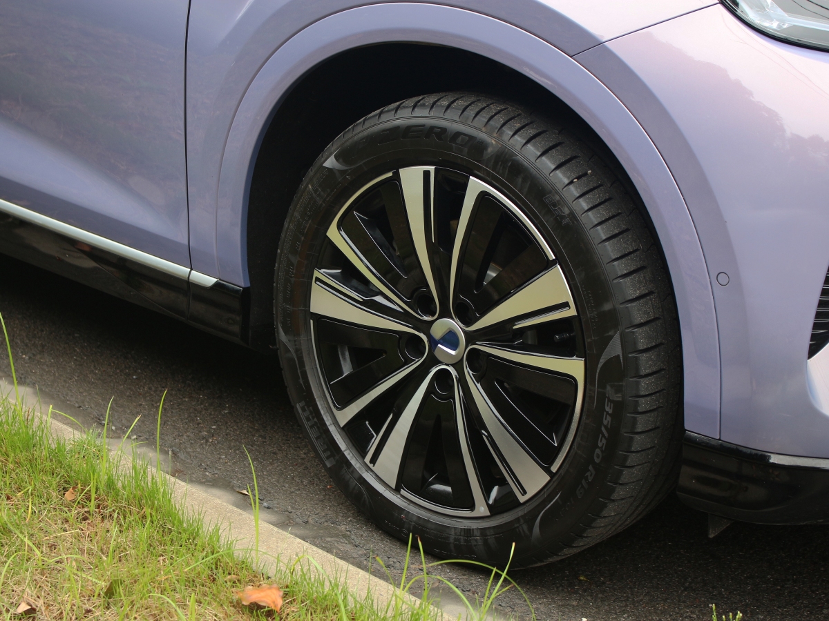 Denza N7 2025 صورة سيارة #18