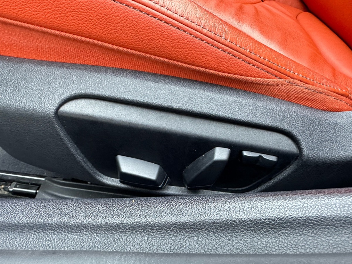 BMW Z4 M40i 2020 #18 BMW Z4 M40i 2020 car image #18