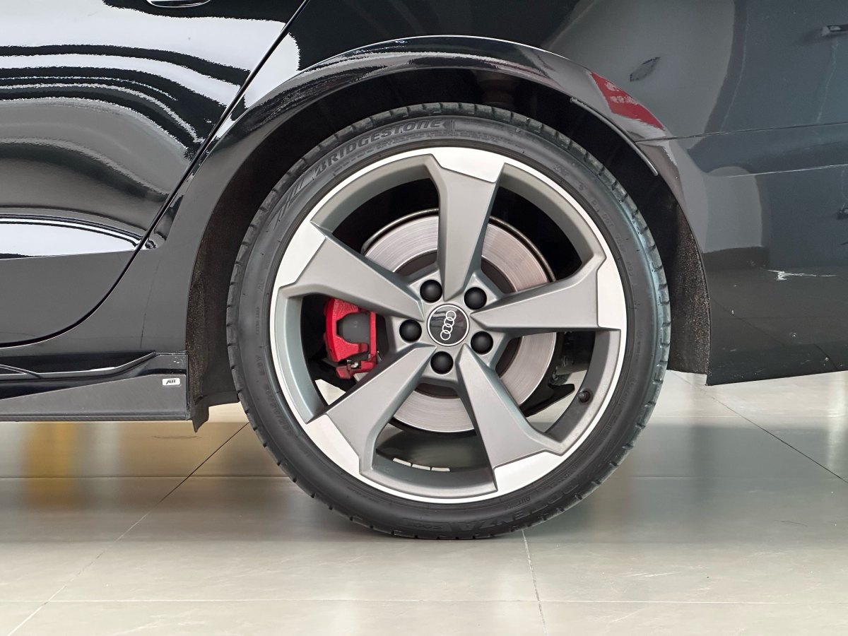 Audi S4 2023 car image #18