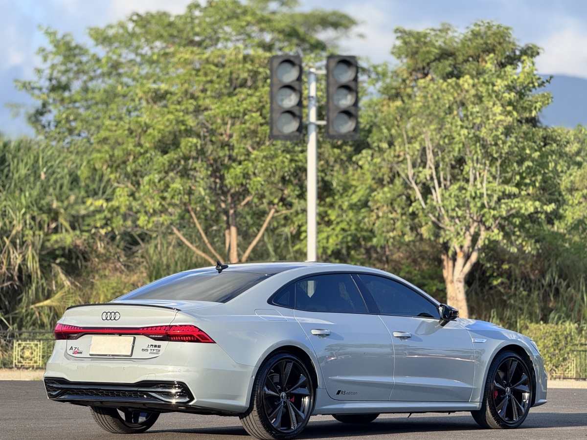 Audi A7L 2024 car image #18