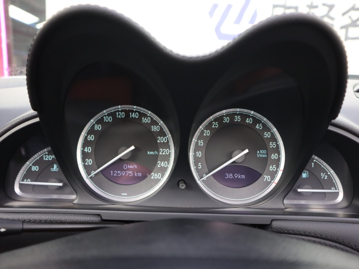 Mercedes-Benz SL Class 2007 car image #18