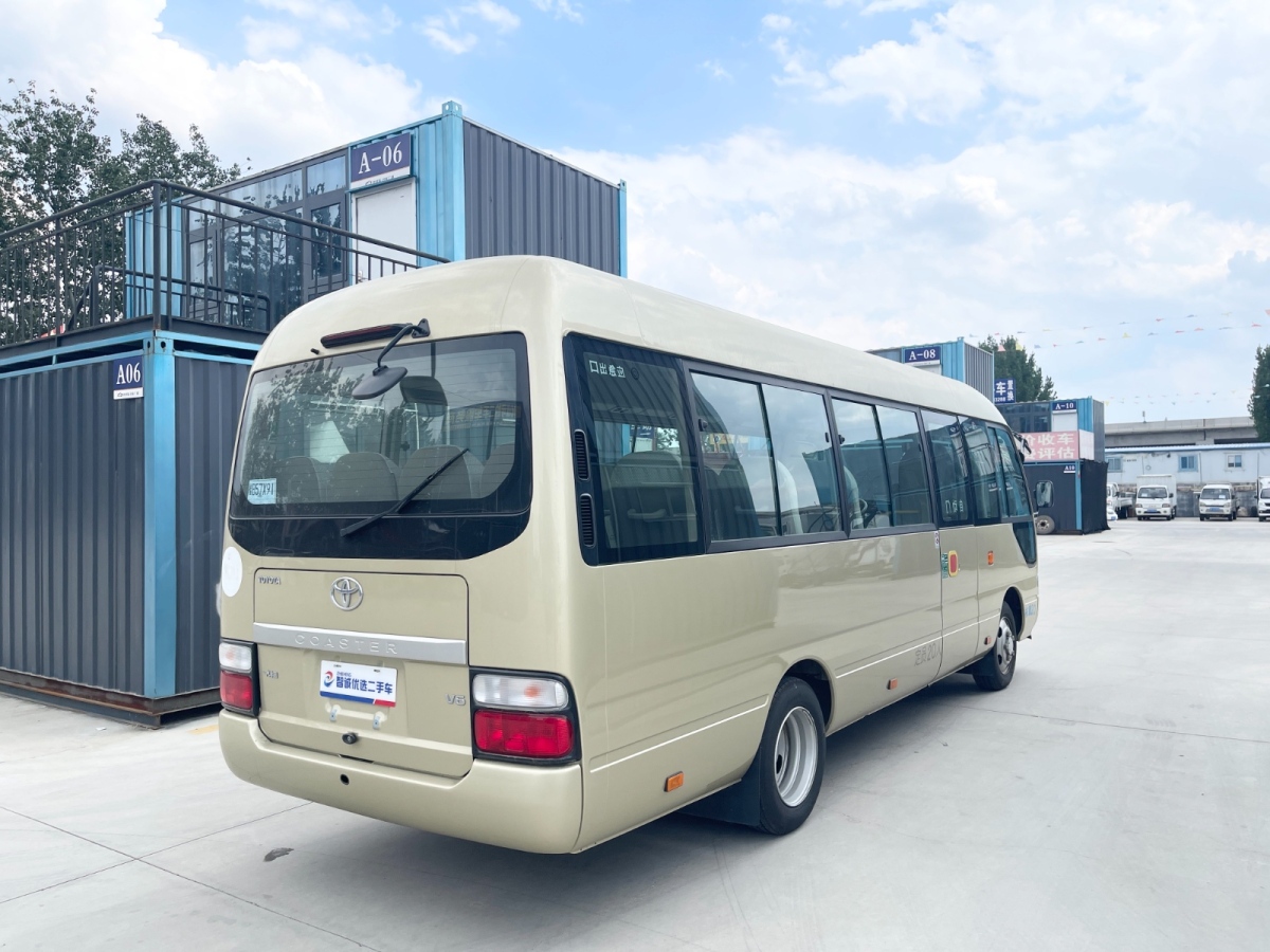 Toyota Coaster 2018 #18 Toyota Coaster 2018 imagen de coche #18
