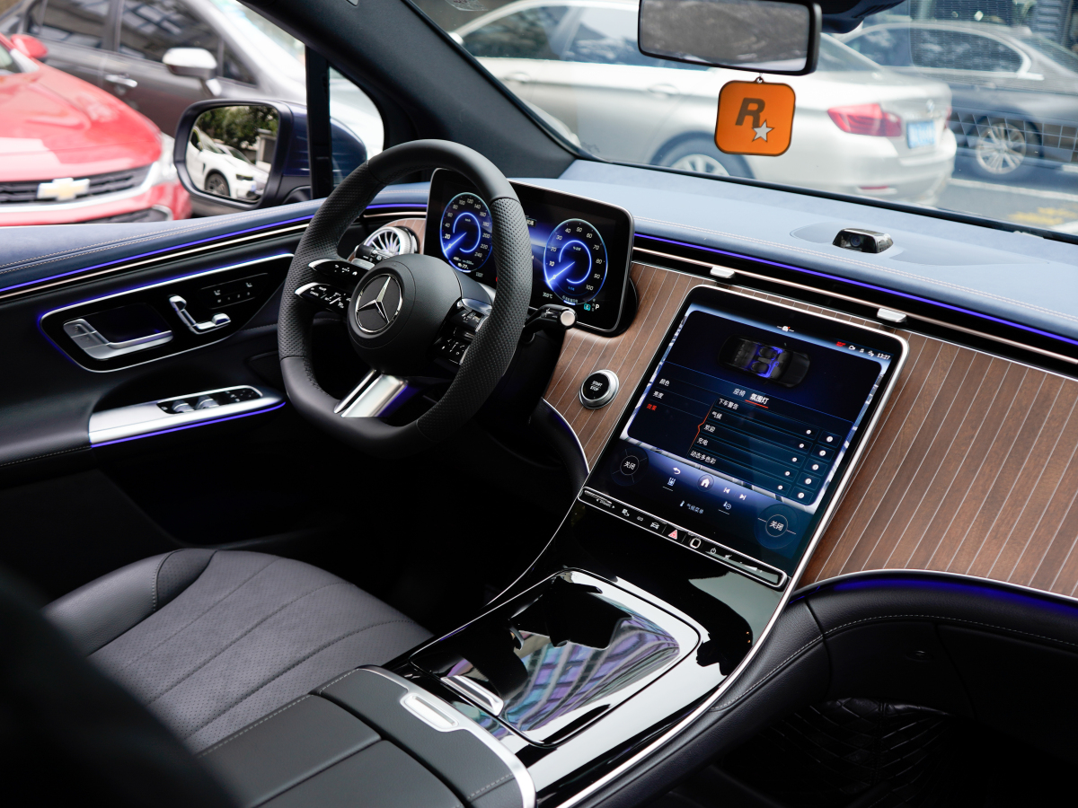 Mercedes-Benz EQE SUV 2023 #18 Mercedes-Benz EQE SUV 2023 car image #18