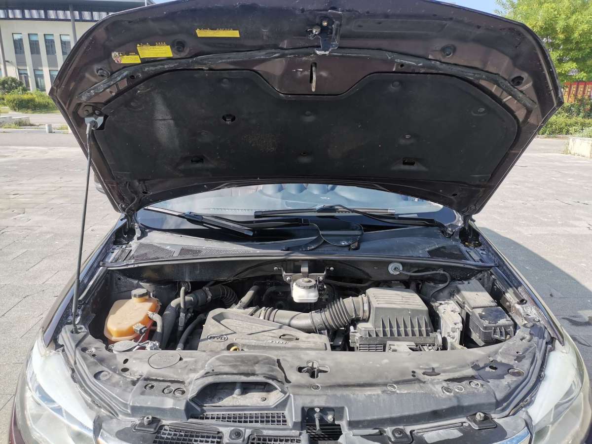 BYD S7 2016 car image #18