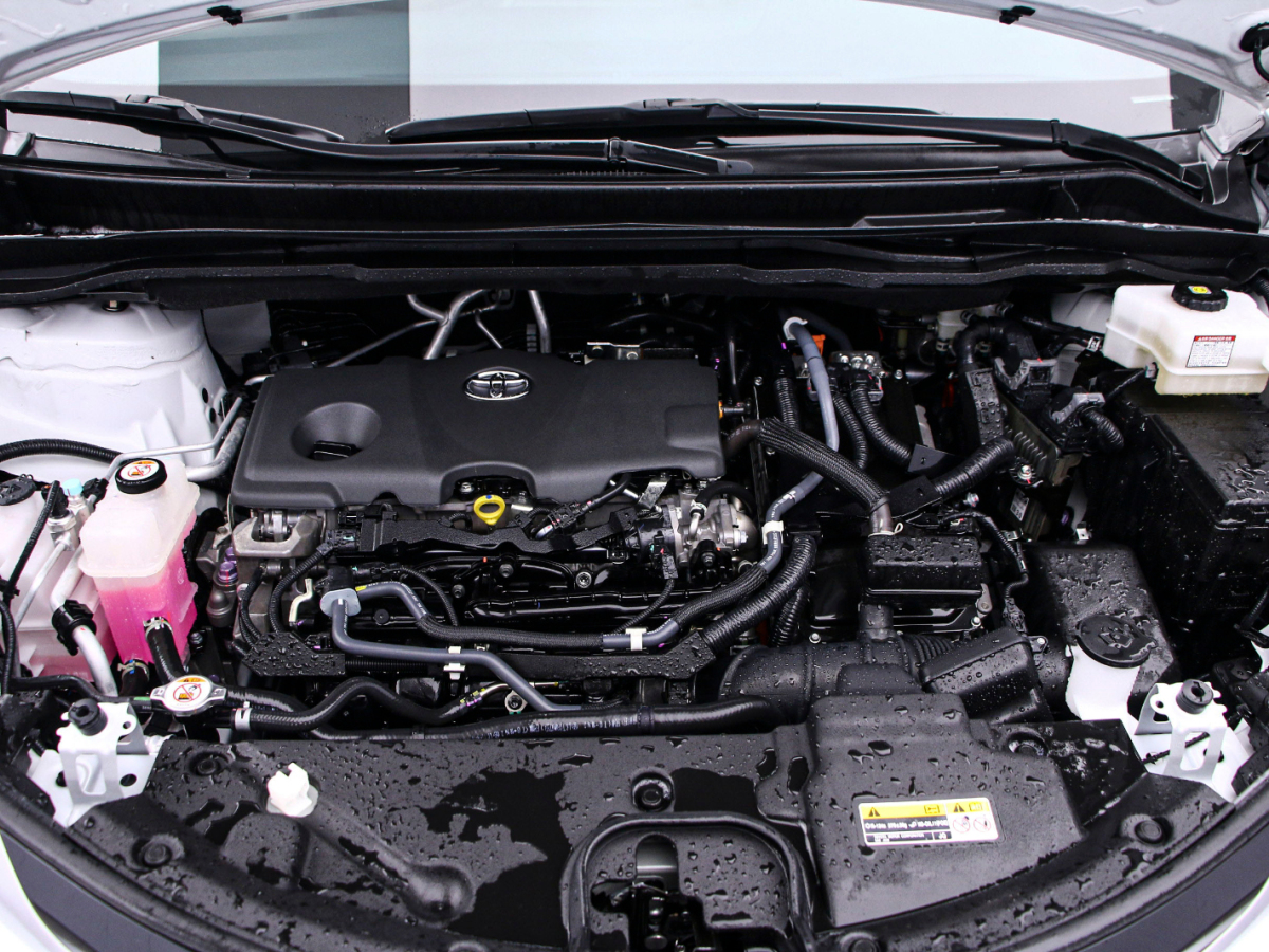 Toyota Sienna 2023 image de voiture #18