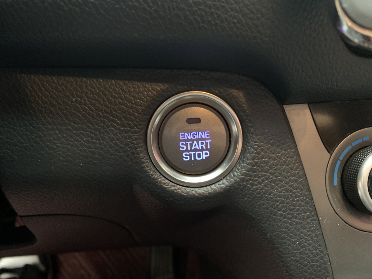 Hyundai Mistra 2017 car image #18