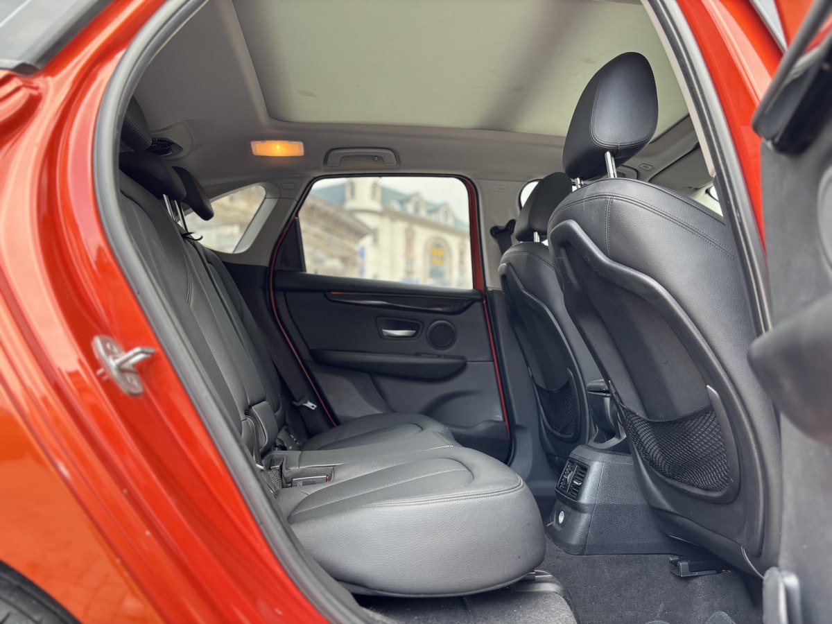 BMW 2 Series 2016 immagine di auto #18