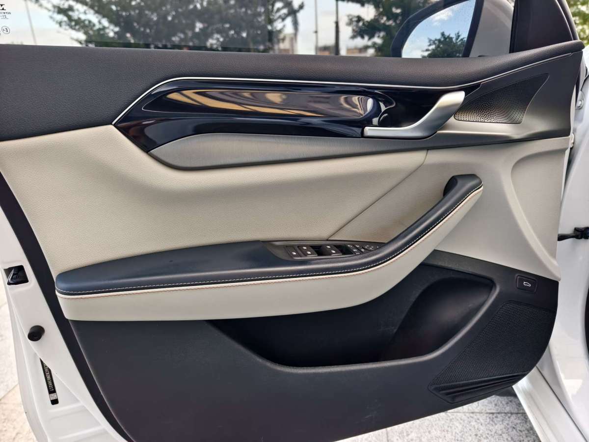 BYD Qin 2021 car image #18