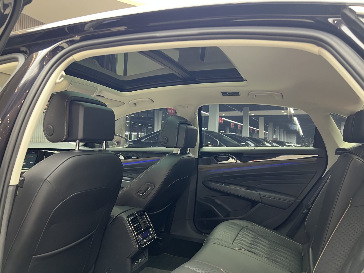 Volkswagen Passat New Energy 2021 immagine di auto #18