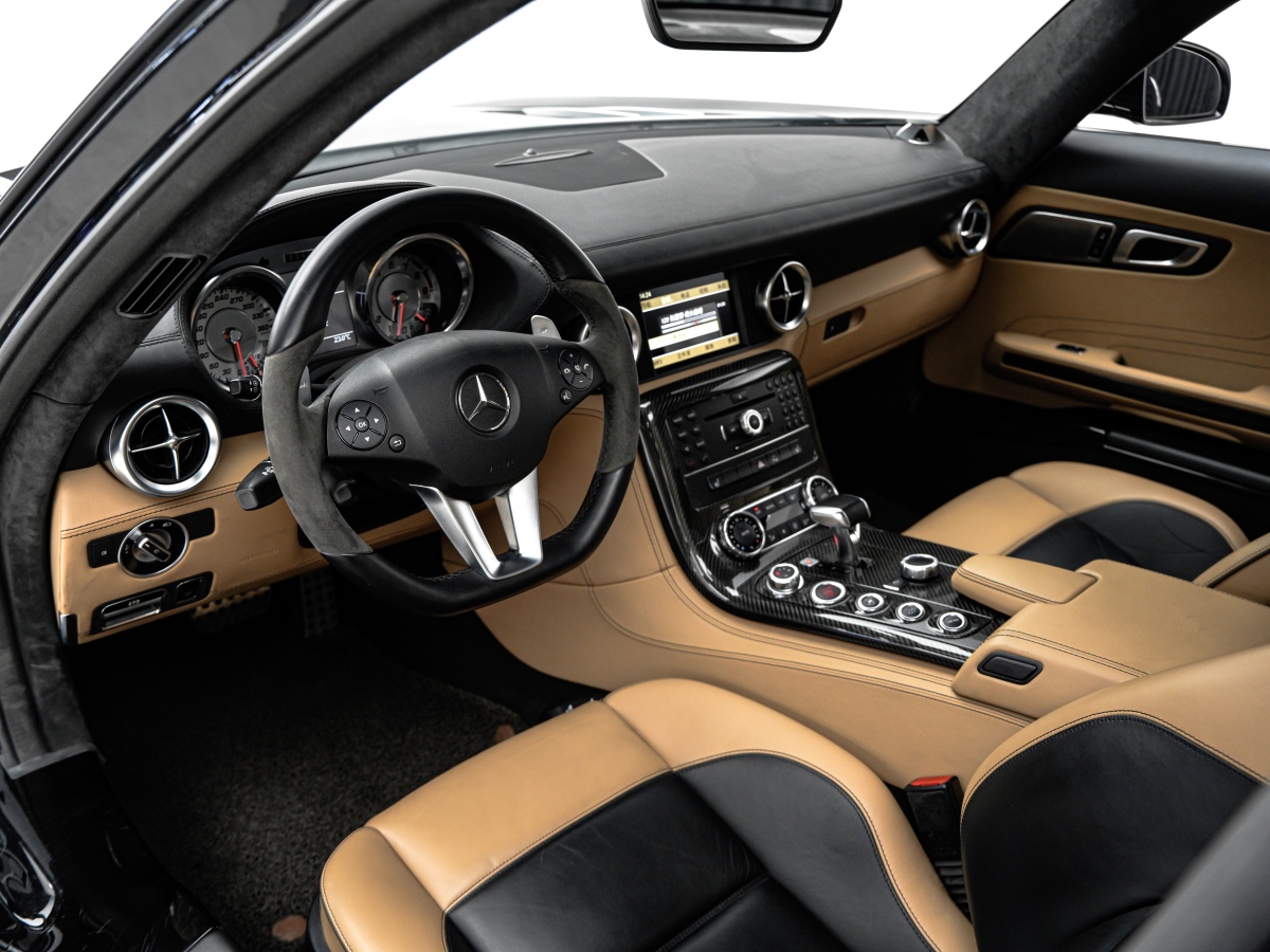 Mercedes-Benz SLS AMG 2013 صورة سيارة #18