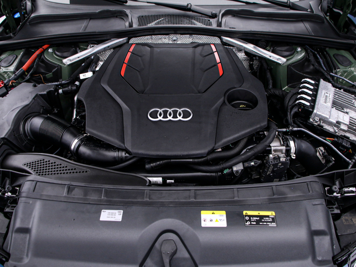 Audi S4 2023 #18 Audi S4 2023 صورة سيارة #18