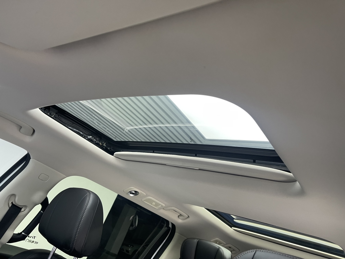 GAC Trumpchi E8 New Energy 2024 car image #18