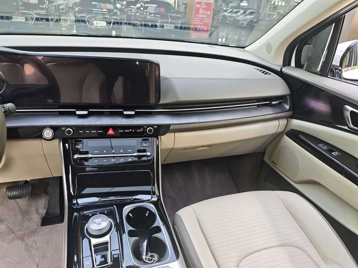 Kia Carnival 2022 immagine di auto #18