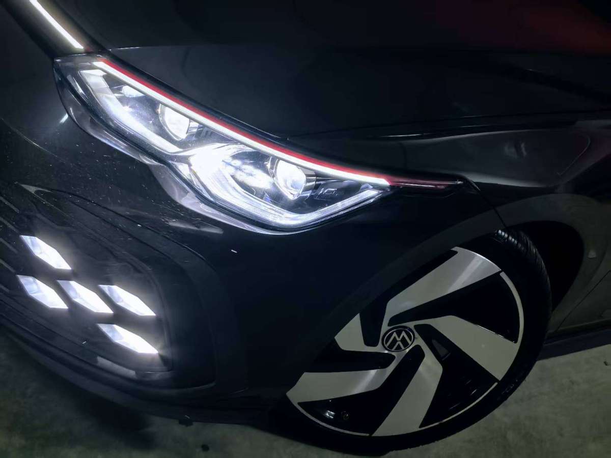 Volkswagen GolfGTI 2022 car image #18