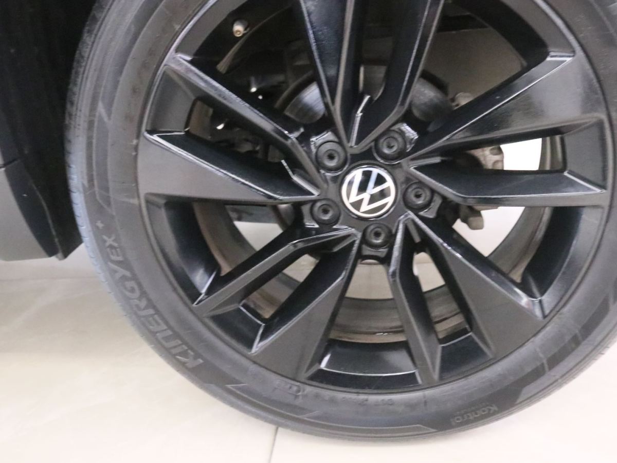 Volkswagen T-Cross 2022 car image #18