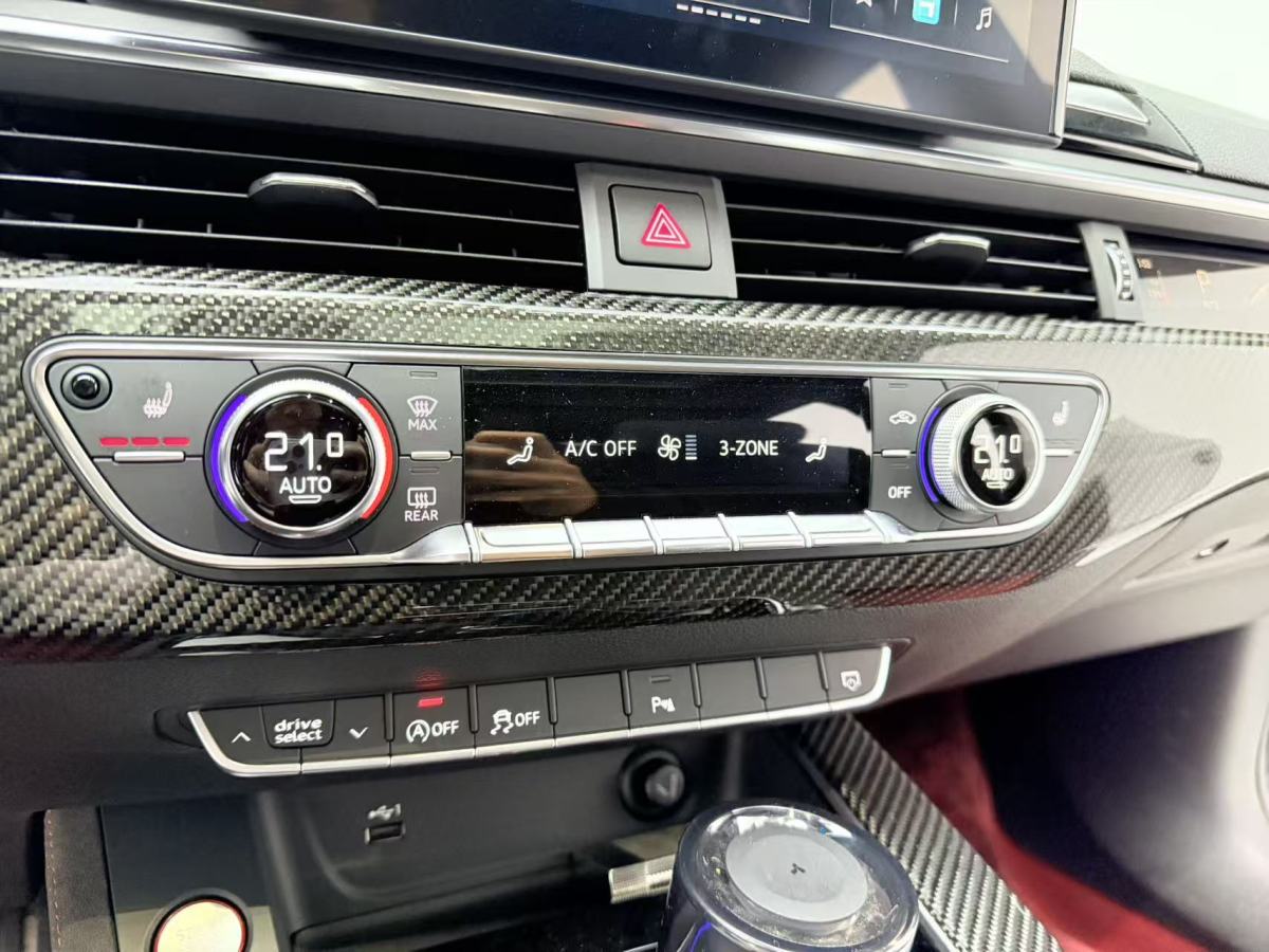 Audi RS 5 2022 car image #18