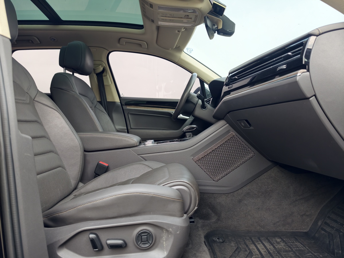 Volkswagen Touareg 2018 #18 Volkswagen Touareg 2018 immagine di auto #18