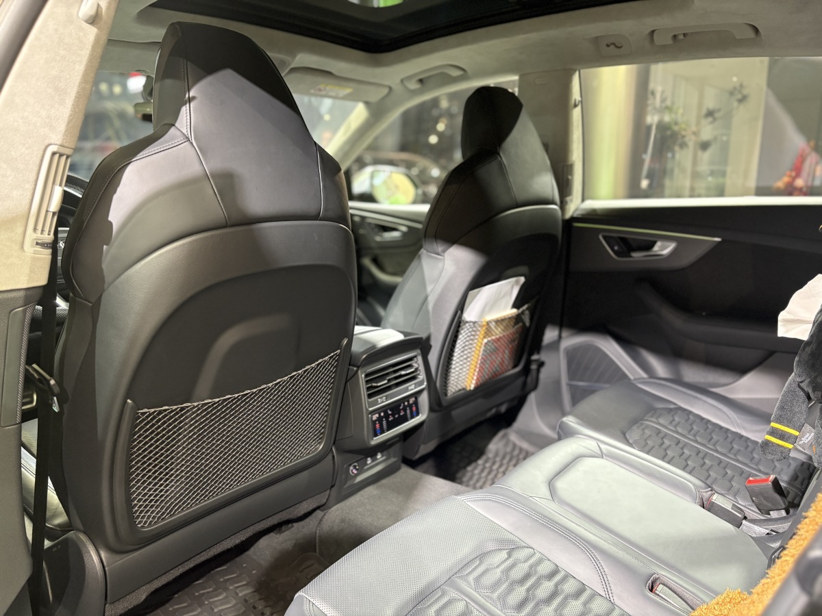 Audi 2022 car image #18