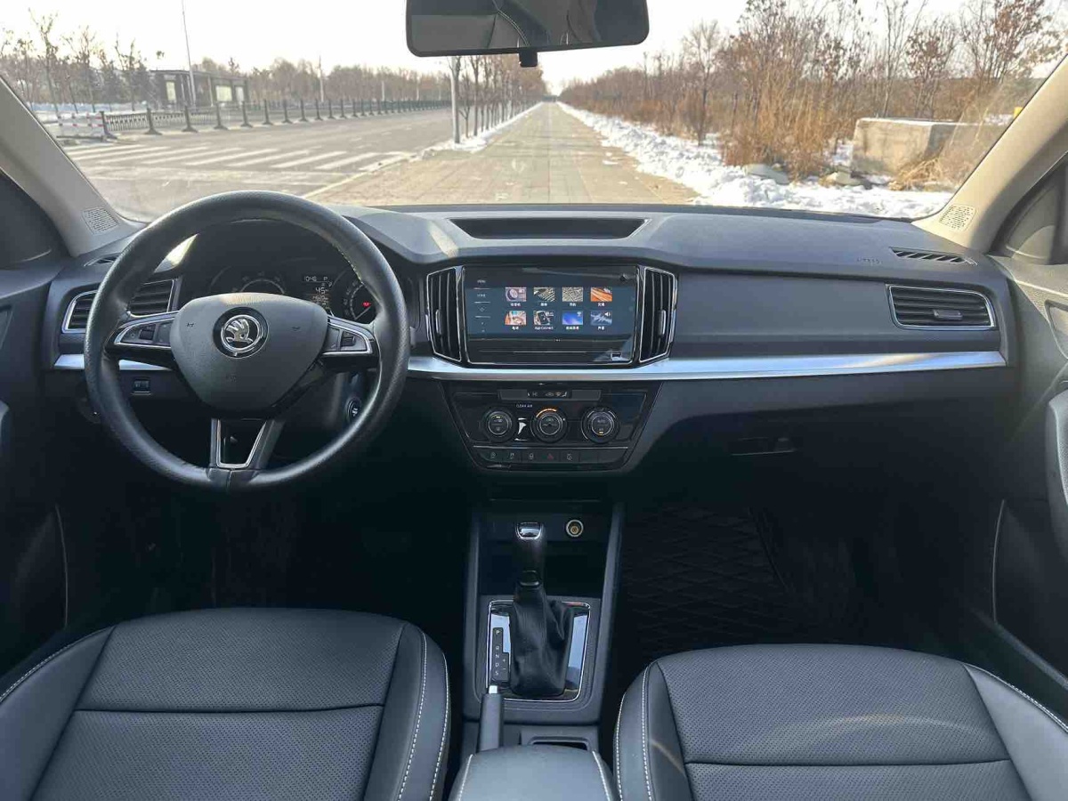 Skoda Kamiq 2022 #18 Skoda Kamiq 2022 car image #18