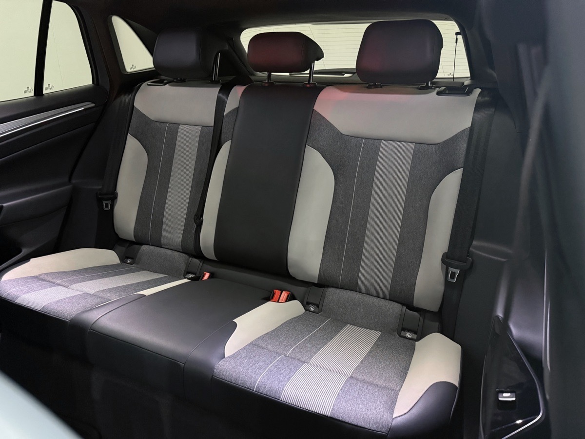 Volkswagen ID.4 Crozz 2023 immagine di auto #18