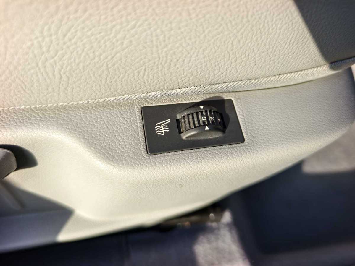 标致 标致3008 2013 汽车图片 #18