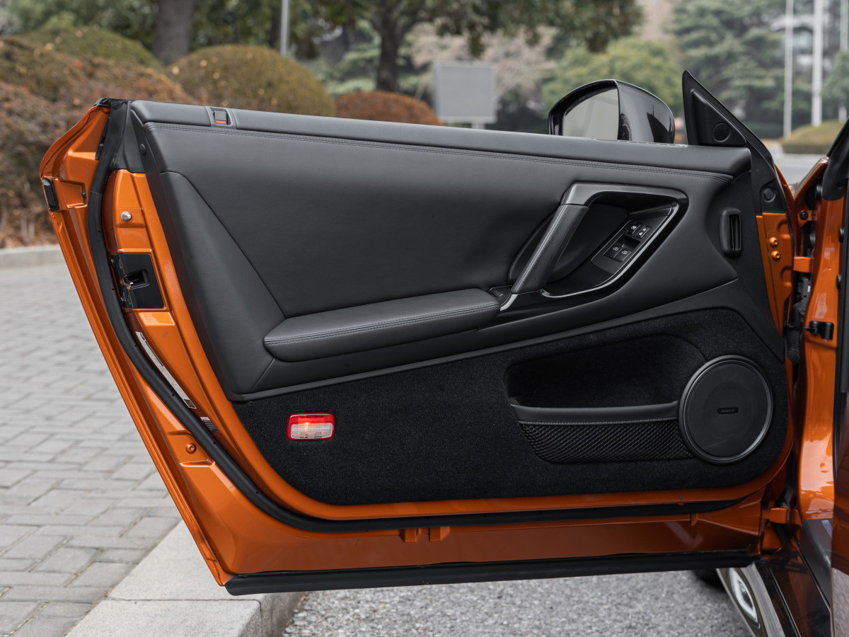 日产 日产GT-R 2018 汽车图片 #18